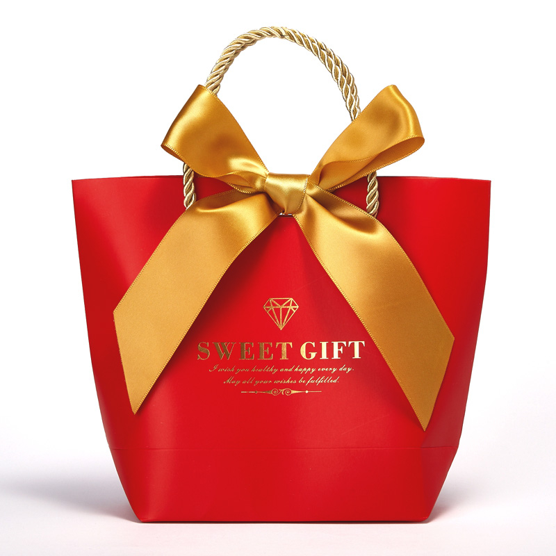 Wholesale Fancy personalized customized jewelry paper gift bag with handles for wedding