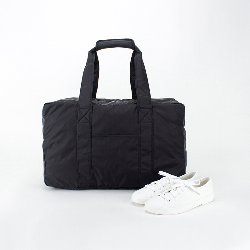 Large capacity black travel bag folding nylon portable light sports tote bag