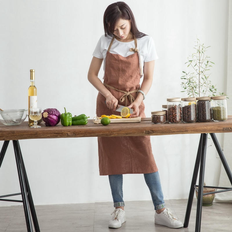Simple comfortable linen apron for women 