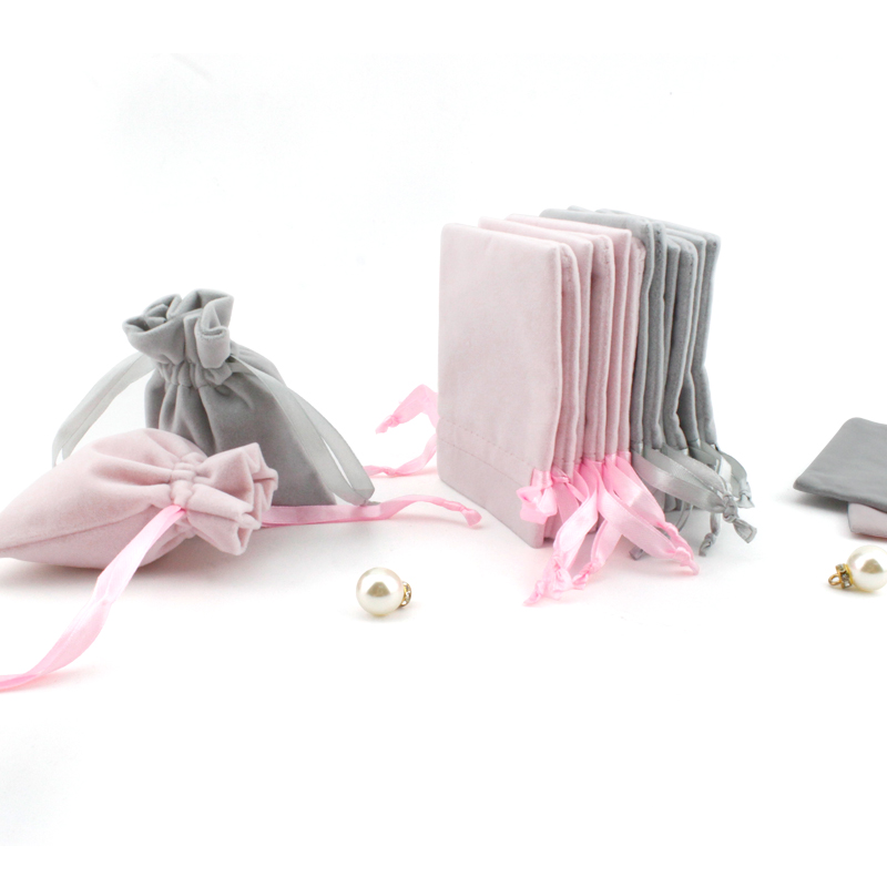 Wholesale custom color plain velvet drawstring gift pouch