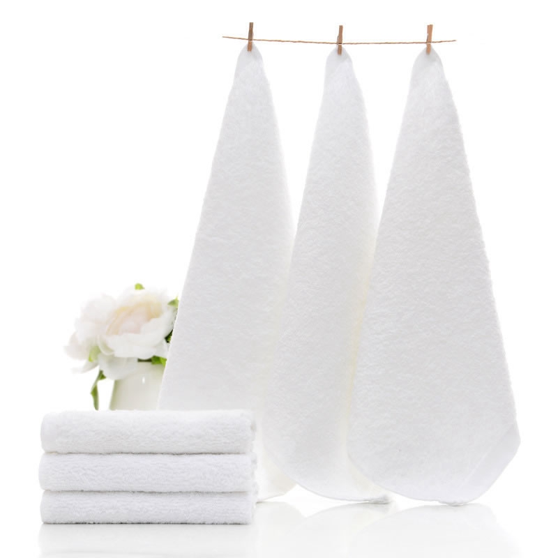 hotel towel (1)