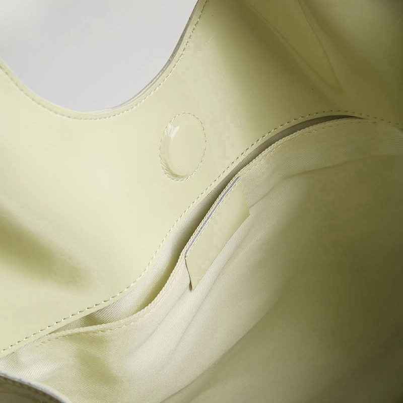 Simple and stylish waterproof pu vest bag shopping shoulder tote bag