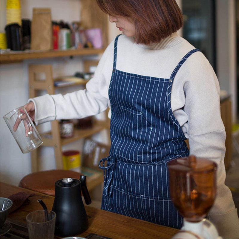 High quality hot sale logo printed custom thick canvas wear resistant durable garden cleaning kitchen cooking long work apron