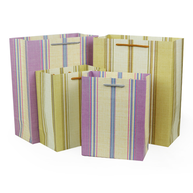 Wholesale custom logo printed retail paper shopping bag with handle