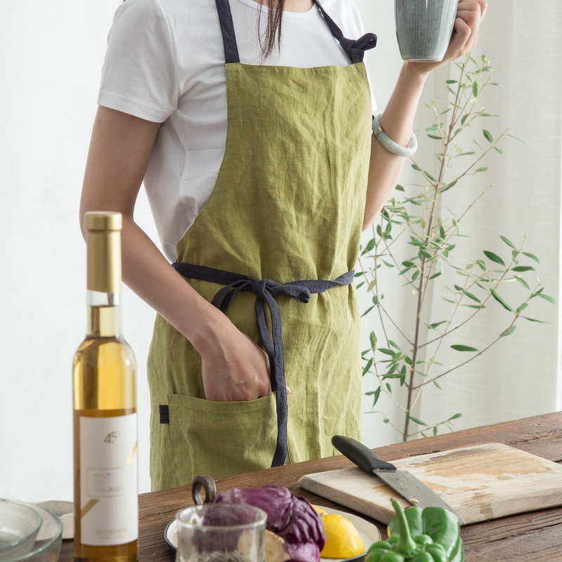 Simple comfortable linen apron for women 