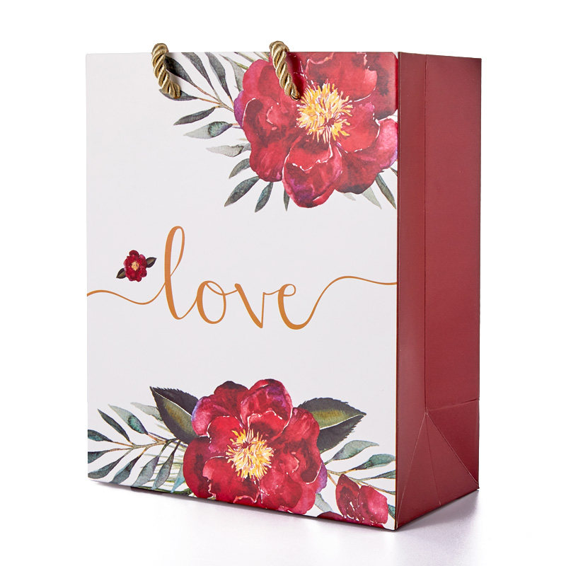 Wholesale custom packaging cardboard fancy paper gift bags with handles