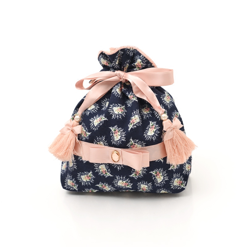 Custom popular dust stain gift silk handmade drawstring bag