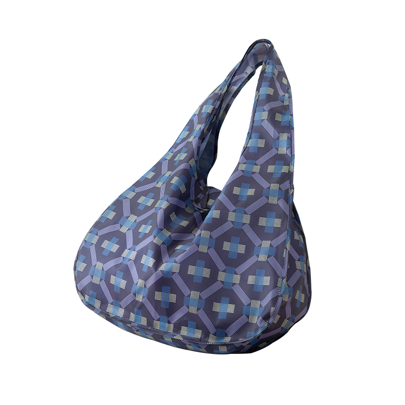 Waterproof foldable lightweight polyester package bag