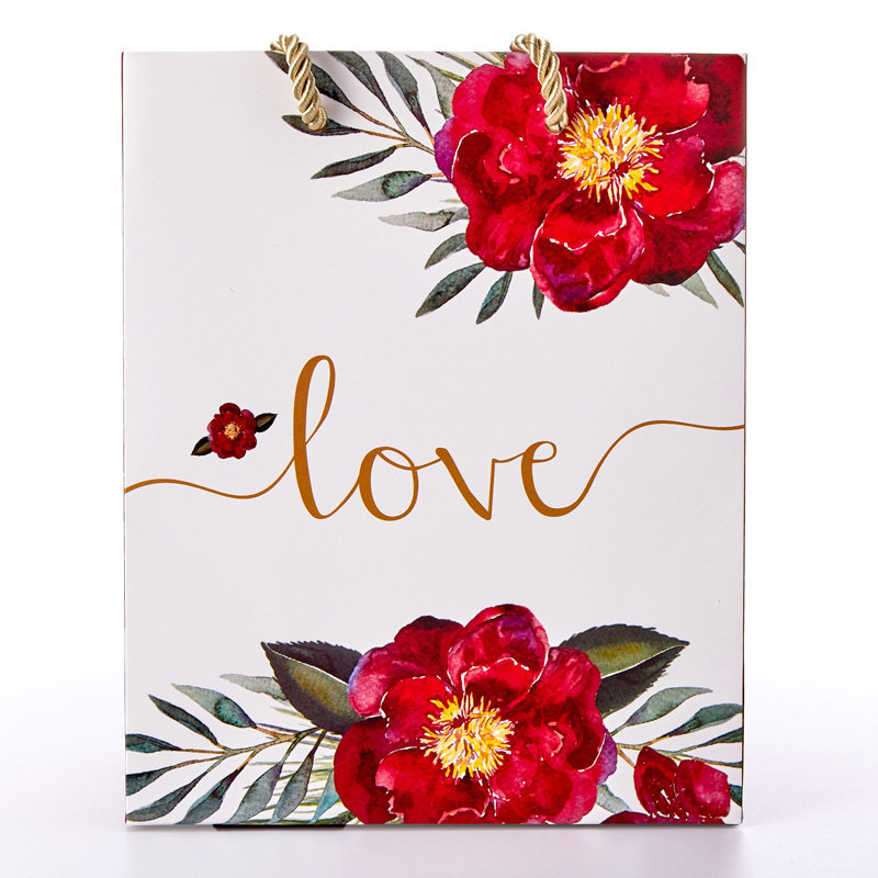 Wholesale custom packaging cardboard fancy paper gift bags with handles