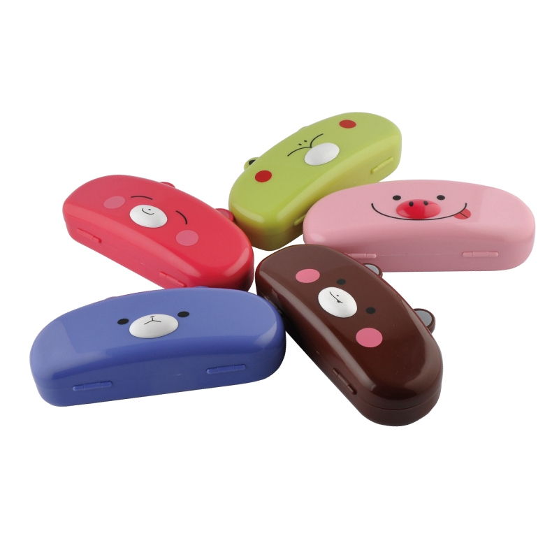 Colored plastic glasses case wholesale three-dimensional cartoon glasses case for ladies