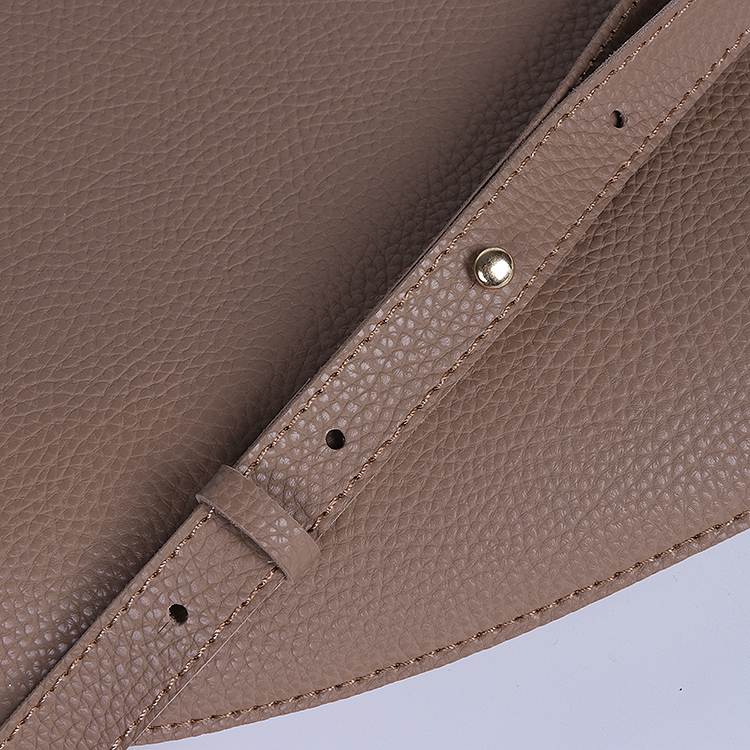 Fashion strong and durable China supplier custom light color pu leather messenger bag for women