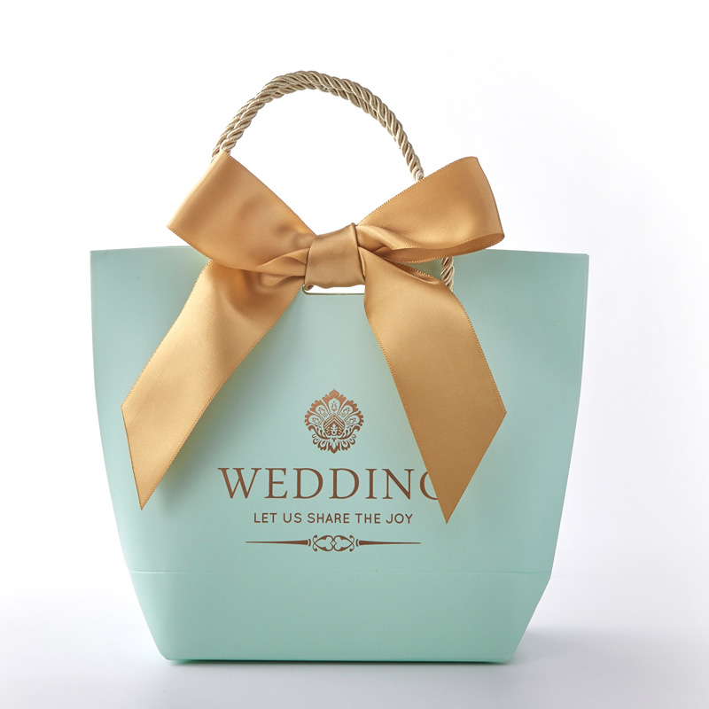 Wholesale Fancy personalized customized jewelry paper gift bag with handles for wedding