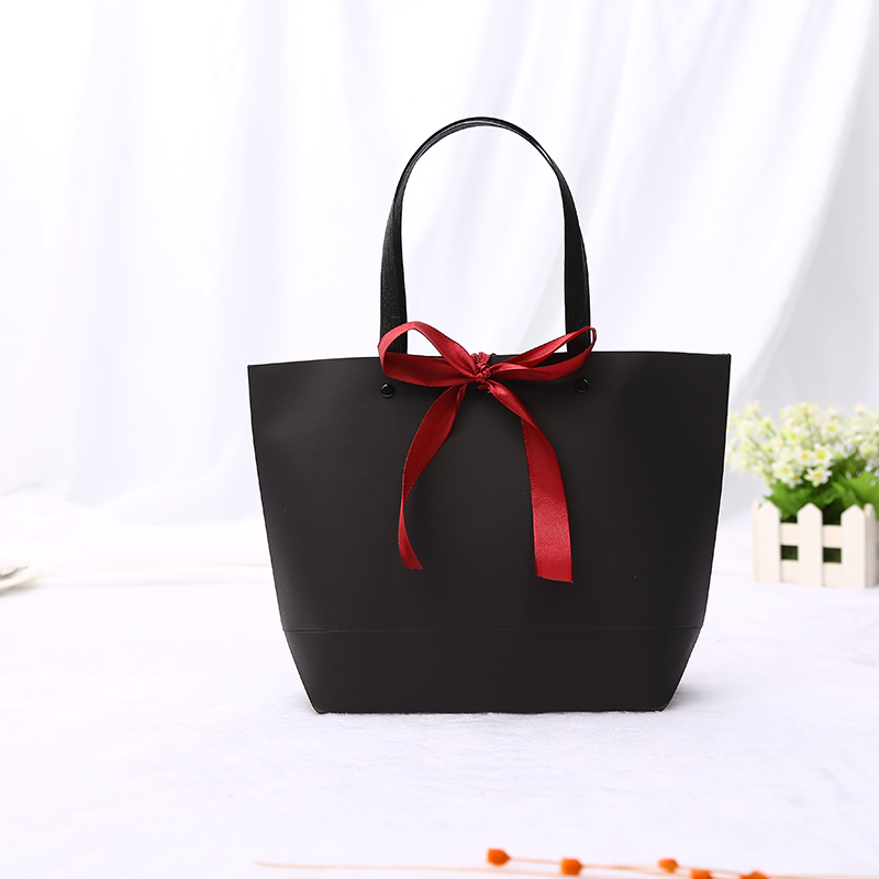 Wholesale multifunction high-end delicate durable paper bag for girls