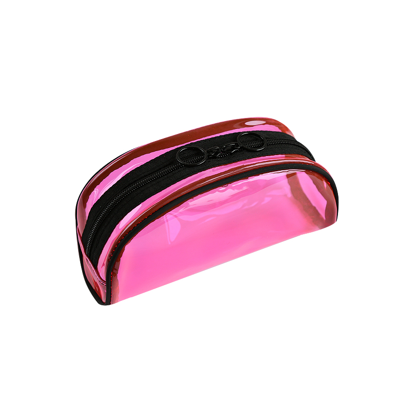 Customized in a variety of sizes and shapes transparent waterproof zipper bag travel storage pvc wash bag