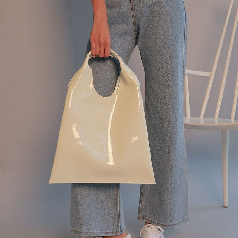 Simple and stylish waterproof pu vest bag shopping shoulder tote bag