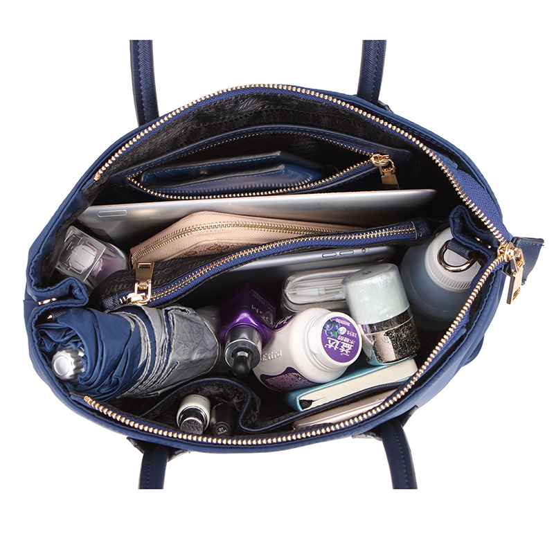 Large capacity fashion nylon retro shoulder bag Messenger bag business travel bag