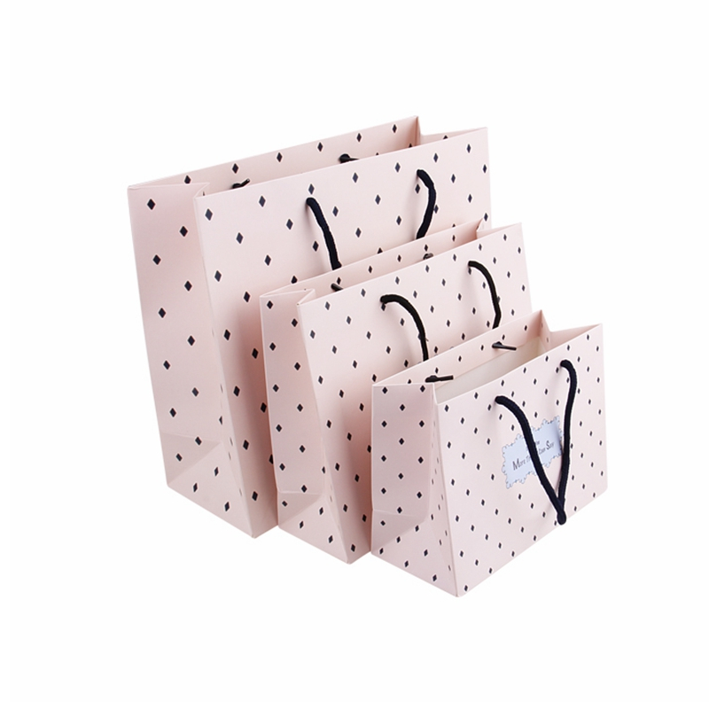 Wholesale paper bag recycled kraft paper gift bags with handle