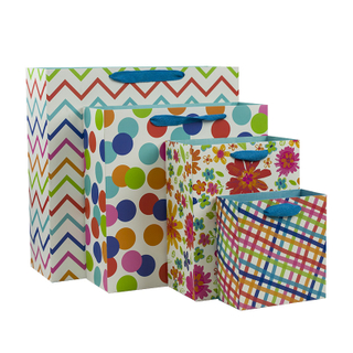 Custom design luxury gift packaging kraft paper carry die cut handle shopping bag with your own logo 