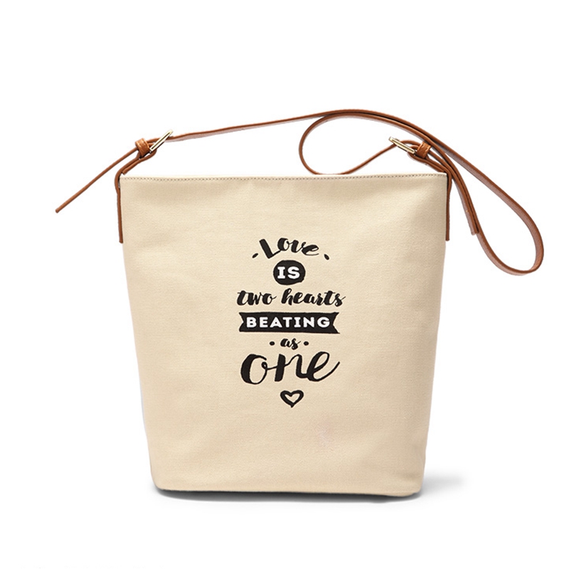 canvas crossbody bag (1)