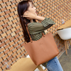 Fashion waterproof durable new style design soft comfortable pu leather women handbag