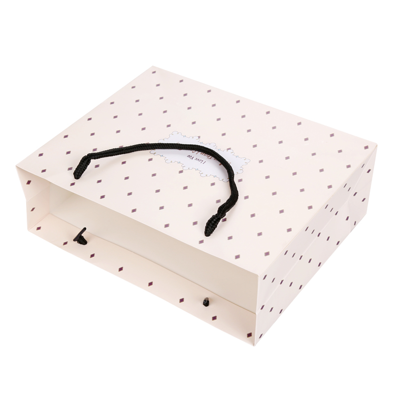 Most popular fashional eco-friendly and durable kraft paper bag wholesale