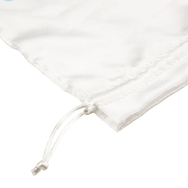 High quality fashion letter printing silk satin drawstring bag for gift packaging