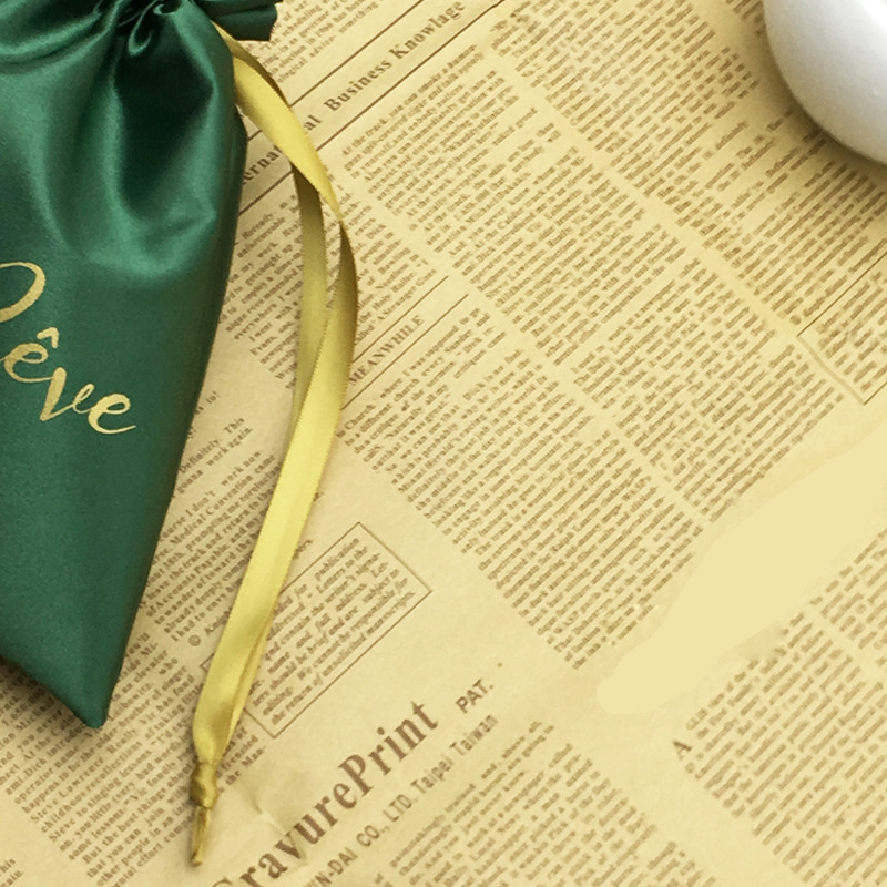 Customized new satin drawstring harness pocket silk green jewelry bag