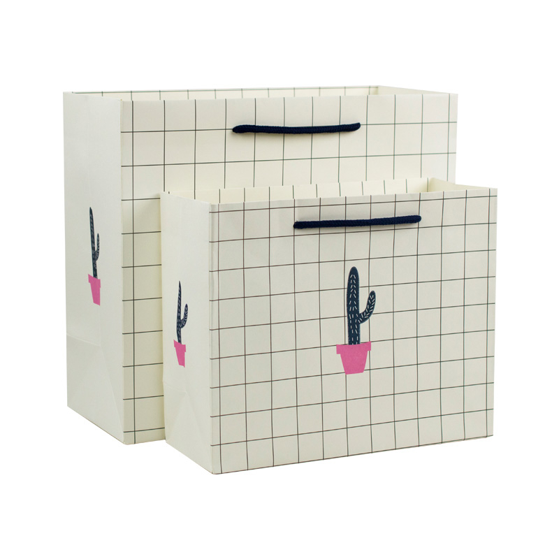 Reinforced handle strong kraft paper bag gift package