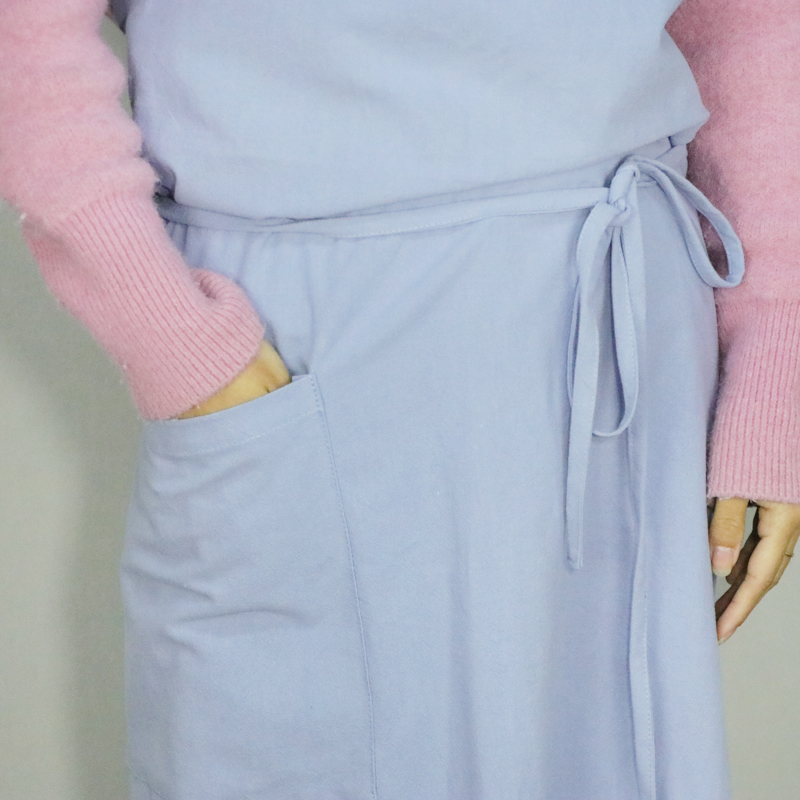 Oversize adult 100% cotton soft kitchen apron with adjustable hang-neck for garden and flower shop