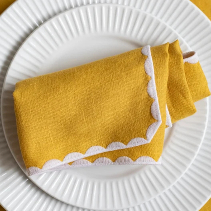 Yellow linen cloth scallop napkins wedding party table decor napkins with custom printing design logo 