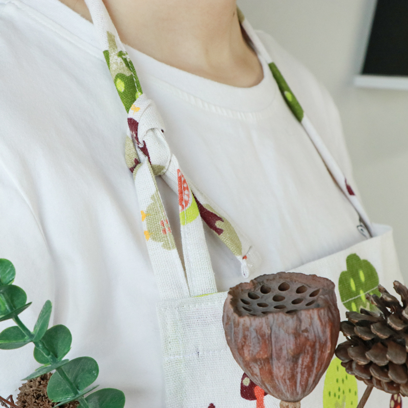 High quality customized logo printing custom kitchen five piece suit include aprons, tablecloth, napkins, placemat