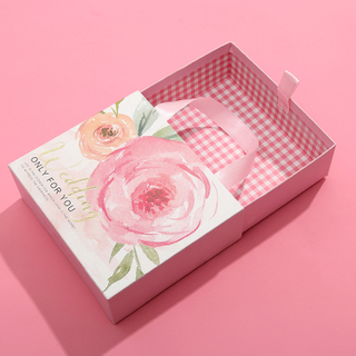 Portable Gift Box Mothers Day Gift Packaging Box Wedding Partner Hand Gift Box Birthday Gift Box