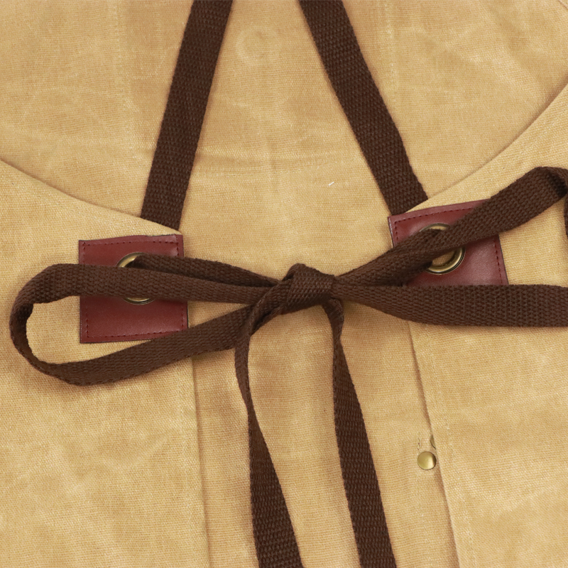 aprons (3)