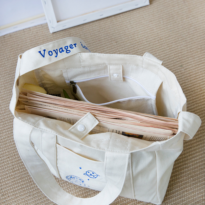 Embroidery Planet Cat Astronaut Canvas Bag Large Capacity Wide Shoulder Strap Shoulder Crossbody Student Bag