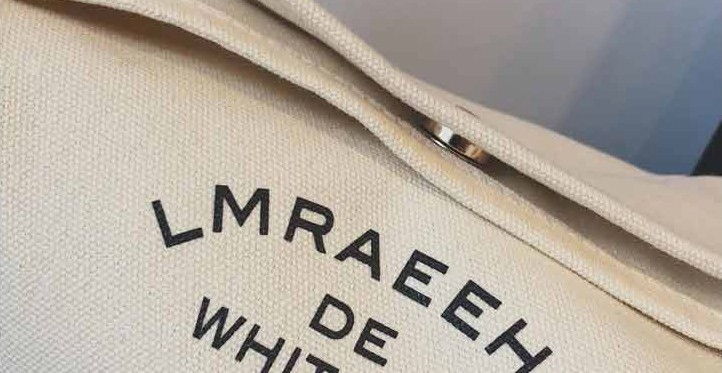 canvas bag with leather strap (1)