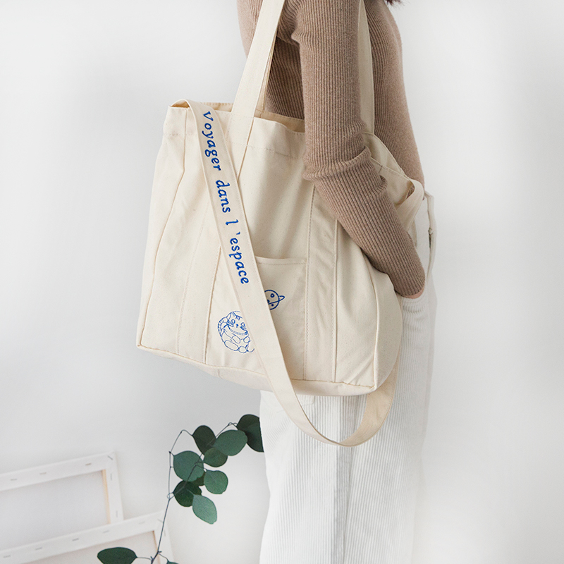 Embroidery Planet Cat Astronaut Canvas Bag Large Capacity Wide Shoulder Strap Shoulder Crossbody Student Bag