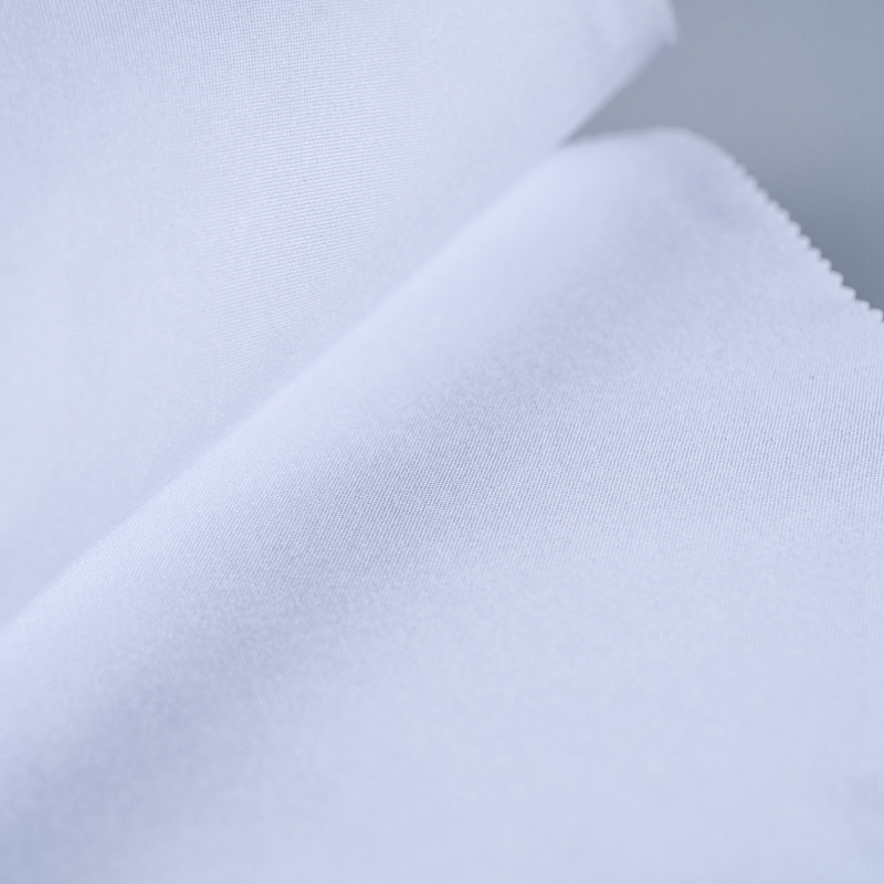 Microfiber eyeglasses cloth can be used to wipe sunglasses lens screen can be customized printing