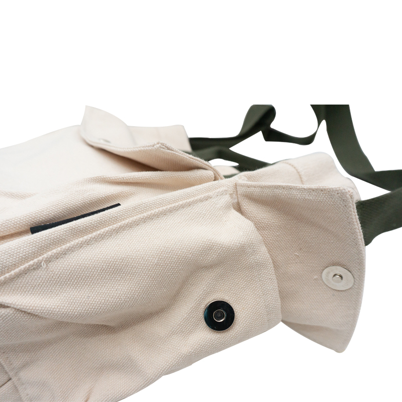 New Korean version thick strong simple fashion leisure cotton canvas messenger bag