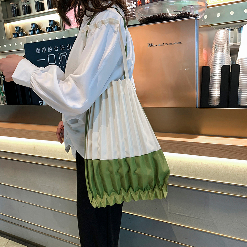 Waterproof polyester cotton fashion new product women shoulder bag reusable wrinkle canvas bag for wholesale