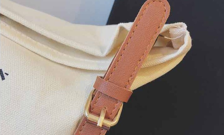 canvas bag with leather strap (8)