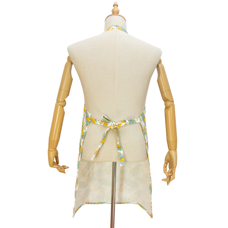 High quality waterproof soft polyester cartoon printing cute fashion cooking cleaning apron