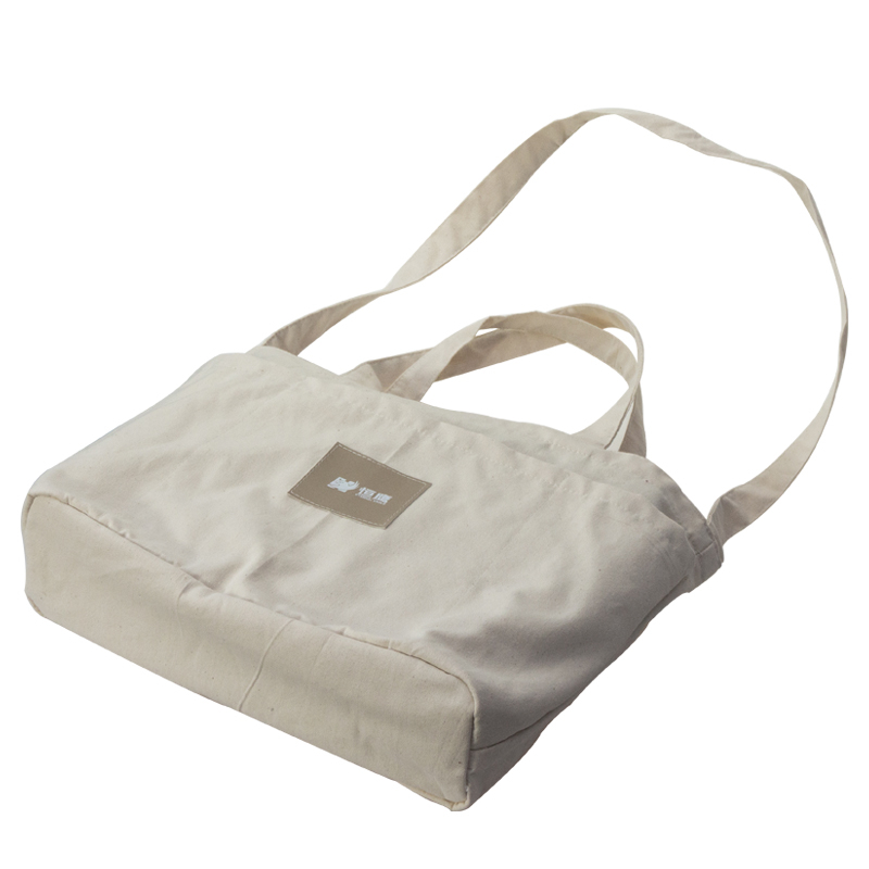 Original design eco frienldy and lightweight breathable women messenger bag with leather label