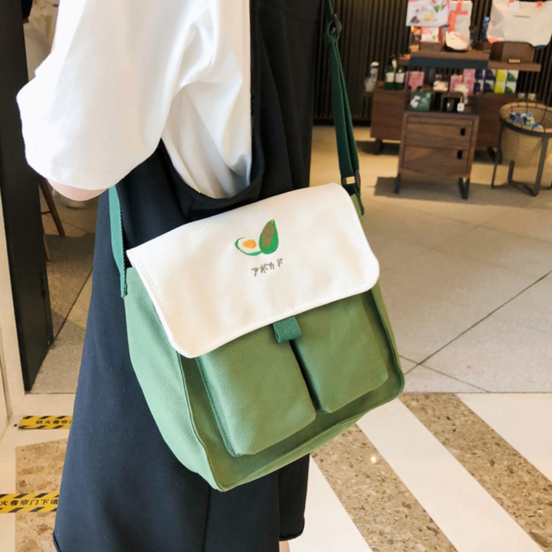 2019 new fashion student messenger bag Korean version canvas shoulder messenger leisure bag