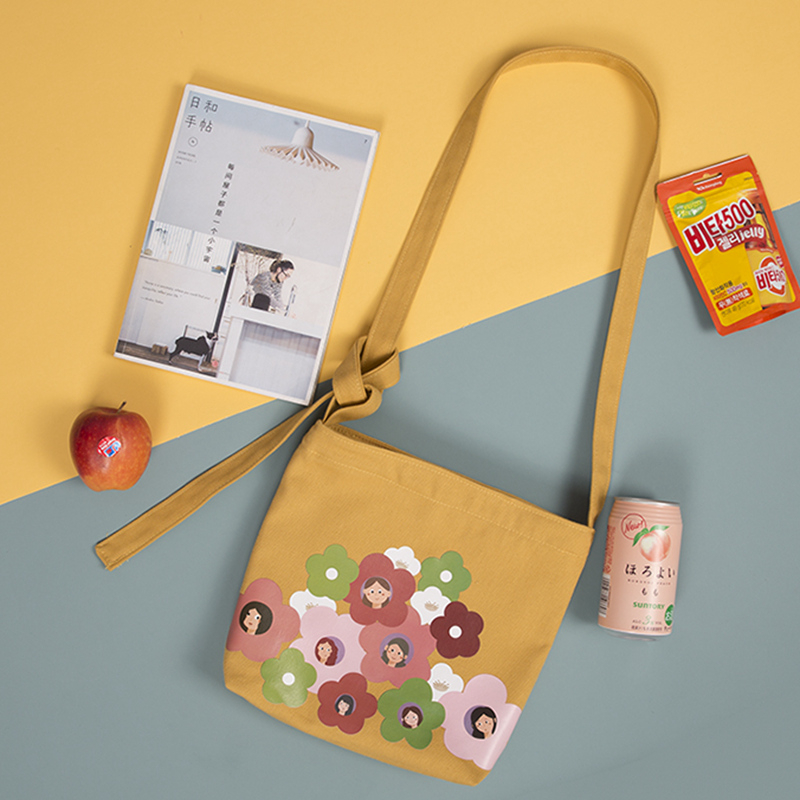 2019 new style flower printing fresh fashion eco friendly breathable recyclable messenger canvas bag for ladies