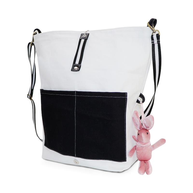 Factory original design simple classic large capacity high quality durable cotton canvas messenger bag