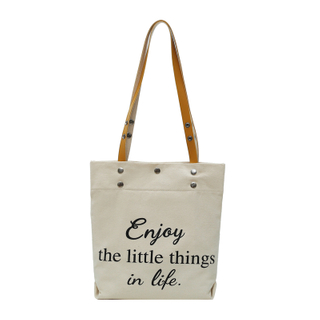 2019 new Korean version fashion letter printing shoulder messenger ins canvas bag