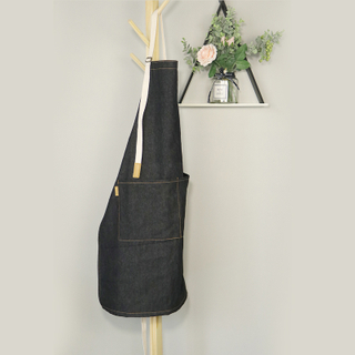 Hang-neck adjustable denim canvas apron with two pockets design