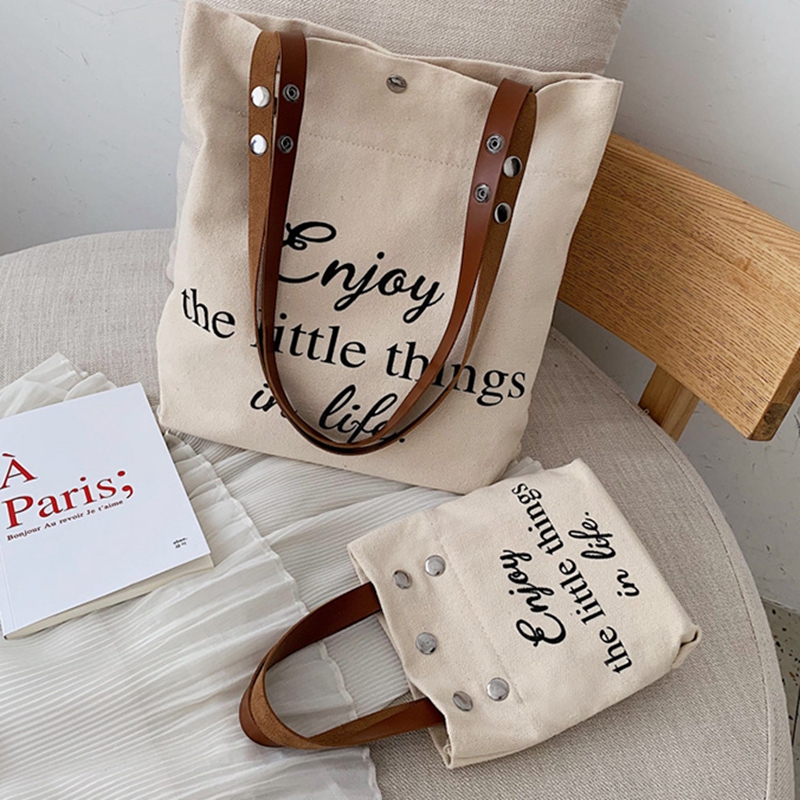 2019 new Korean version fashion letter printing shoulder messenger ins canvas bag