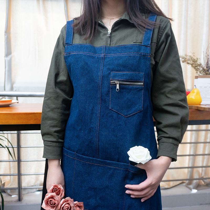 China Supplier profession design fashion multifunction denim apron with practical pockets