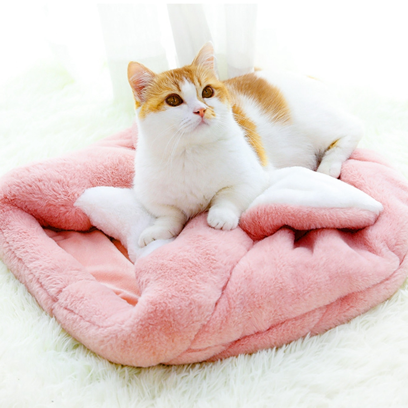 Ins fashion cat sleeping bag closed pet cat house cat room deep sleep kennel for winter warm
